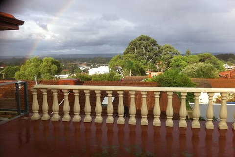 Perth Stadium Homestay - Lennox Head Accommodation 1