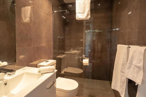 Brigham House - Lennox Head Accommodation 6