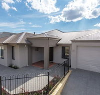 Beckenham House - Lennox Head Accommodation