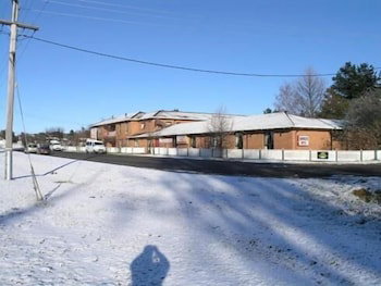Snow Gate Motel And Apartments - Lennox Head Accommodation 1