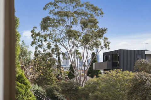 BOUTIQUE STAYS - Ace's Place - Lennox Head Accommodation 1