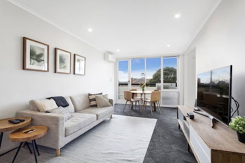 BOUTIQUE STAYS - Ace's Place - Lennox Head Accommodation 0