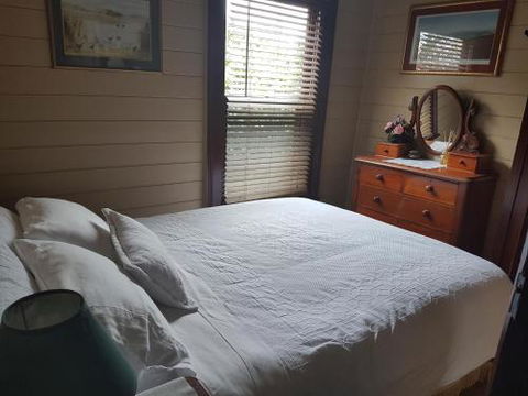 Twomeys Cottage - Lennox Head Accommodation 1