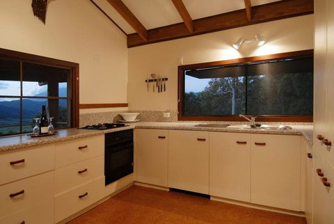 Cloud 9 - Lennox Head Accommodation 6