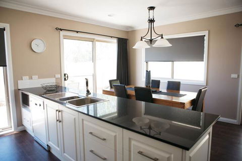 Bell's Cottage Collective - Lennox Head Accommodation 5