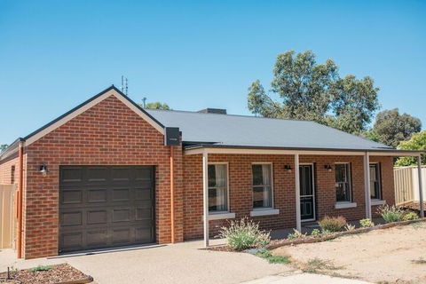 Bell's Cottage Collective - Lennox Head Accommodation 4