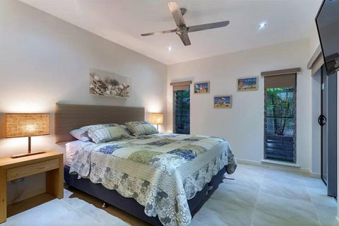 The Cove - Lennox Head Accommodation 6