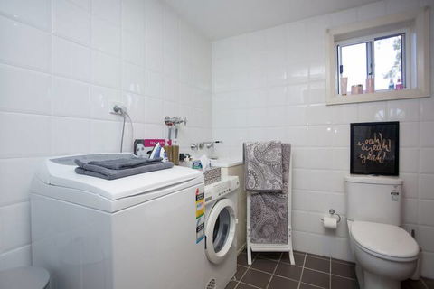 La Casa - Lennox Head Accommodation 1