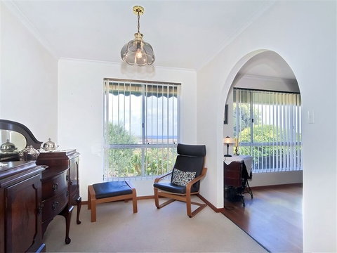 Sun & Sea - Lennox Head Accommodation 3