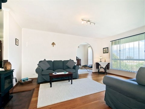 Sun & Sea - Lennox Head Accommodation 6