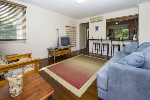 Twin Cottages - Lennox Head Accommodation 4