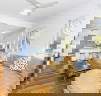 Kingscliff Beach Holiday Shack - Lennox Head Accommodation
