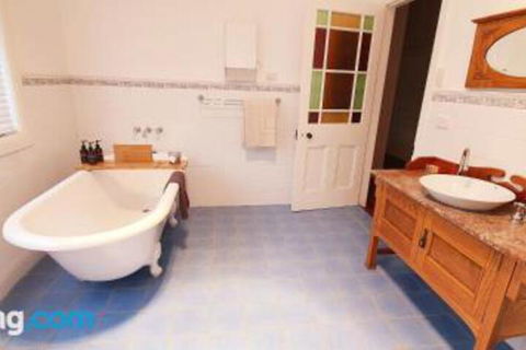 Ironbark Estate - Lennox Head Accommodation 6