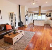 Ironbark Estate - Lennox Head Accommodation