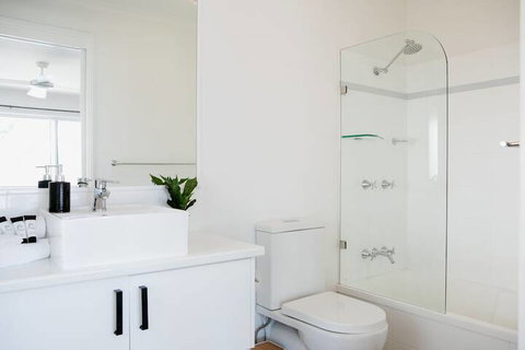 Lazy Days 2 - Lennox Head Accommodation 4