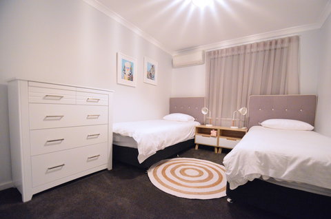 Halcyon Daze - Lennox Head Accommodation 1