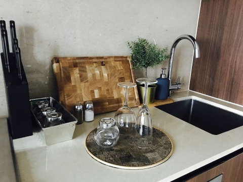 ILK Apartments South Yarra - Lennox Head Accommodation 5