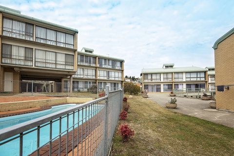 Kirwan Apartment 18 - Large Jindabyne Apartment - Lennox Head Accommodation 0