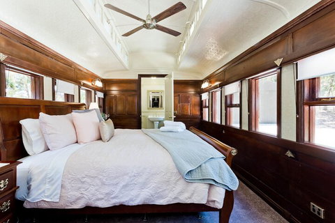 Oak Tree Cottage - Mundaring - Lennox Head Accommodation 5