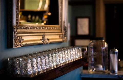 Royal Hotel West Wyalong - Lennox Head Accommodation 1