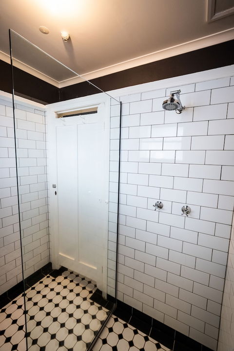 Royal Hotel West Wyalong - Lennox Head Accommodation 5