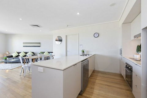 RESORT & SPA 2306 / 07 OCEAN GLIMPSES - Lennox Head Accommodation 2