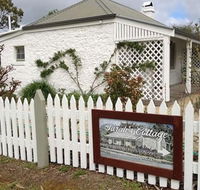 Sarahs Cottage - Lennox Head Accommodation