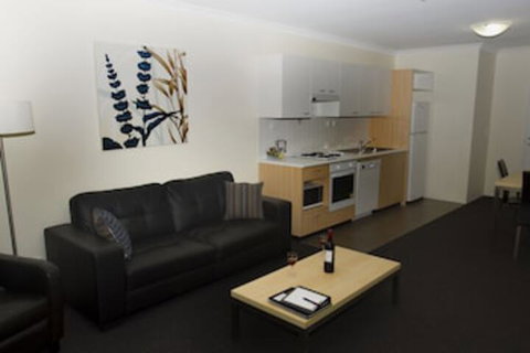 Perth Ascot Central Apartment Hotel - Lennox Head Accommodation 0