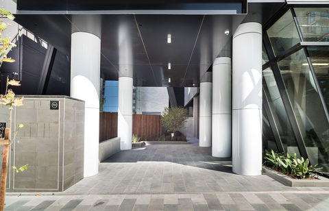 South Yarra Hotel Apartment - Lennox Head Accommodation 6