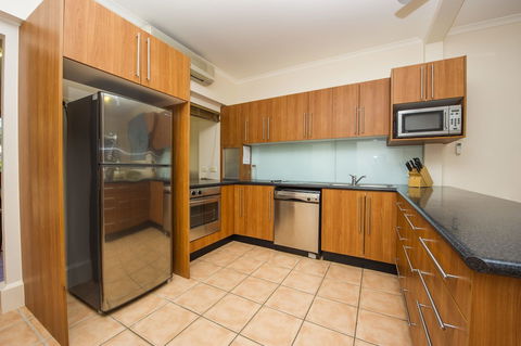 Picnic Bay Apartments Unit 1 - Lennox Head Accommodation 2