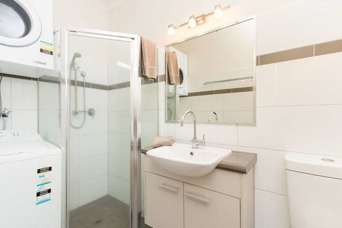 Cable Beach Apartments - Lennox Head Accommodation 7