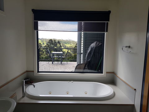 River Vineyard Retreat - Lennox Head Accommodation 1