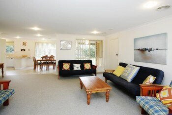 Beach Comber - Lennox Head Accommodation 4