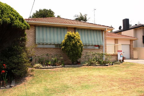 Beach Comber - Lennox Head Accommodation 0