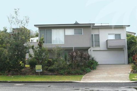 Coast - Lennox Head Accommodation 0