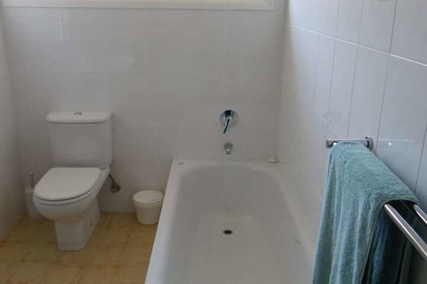 Gwydir Court 1 - Lennox Head Accommodation 4