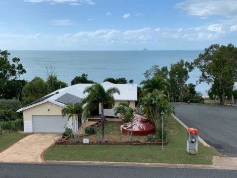 Hydeaway Retreat Beach House Hydeaway Bay - Lennox Head Accommodation 1