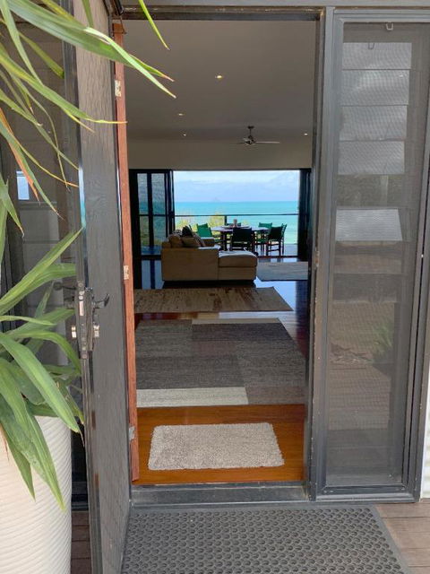 Hydeaway Retreat Beach House Hydeaway Bay - Lennox Head Accommodation 6