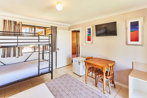 RAC Monkey Mia Dolphin Resort - Lennox Head Accommodation 5