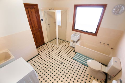 Old Swanport General Store - Lennox Head Accommodation 4