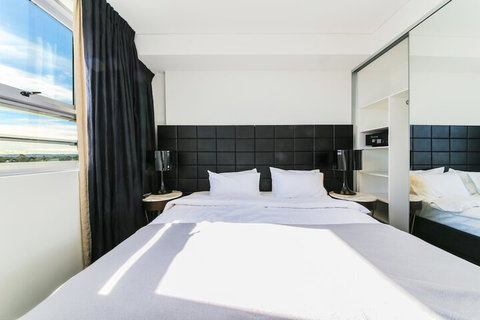 2 Bedroom Modern Apartment In Chatswood - Lennox Head Accommodation 4