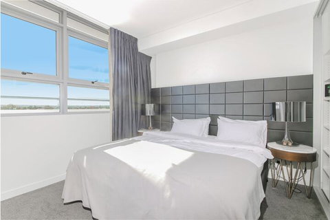 2 Bedroom Modern Apartment In Chatswood - Lennox Head Accommodation 3