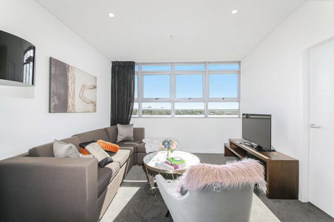 2 Bedroom Modern Apartment In Chatswood - Lennox Head Accommodation 7