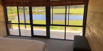 Tanah Marah - Lennox Head Accommodation 4