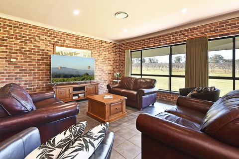 Ironstone Estate - Lennox Head Accommodation 6