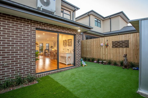 AUJOY 3 Bed Townhouse Burwood 3 - Lennox Head Accommodation 6