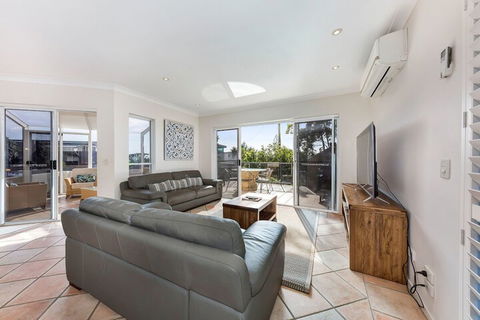 Panoramic And Ocean Views - Lennox Head Accommodation 7