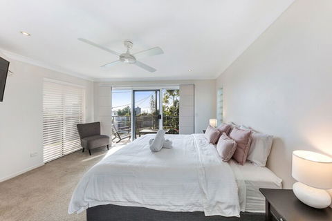 Panoramic And Ocean Views - Lennox Head Accommodation 3