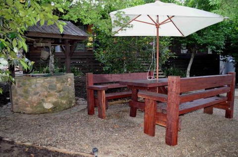 1 School Road Wandiligong - Lennox Head Accommodation 1
