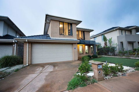 104 Sanctuary Lake Donatella Retreat - Lennox Head Accommodation 1